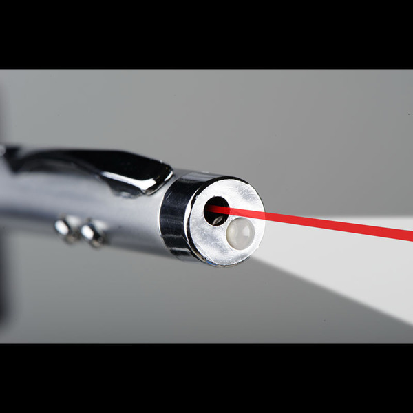 Długopis ze wskaźnikiem laserowym Combo – 4 w 1, srebrny z grawerem logo b