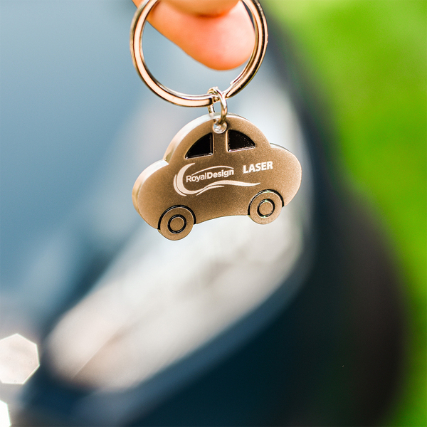 Brelok metalowy Auto, srebrny z nadrukiem logo e